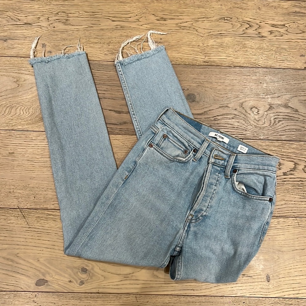 Redone jeans size 25 barley worn light denim wash